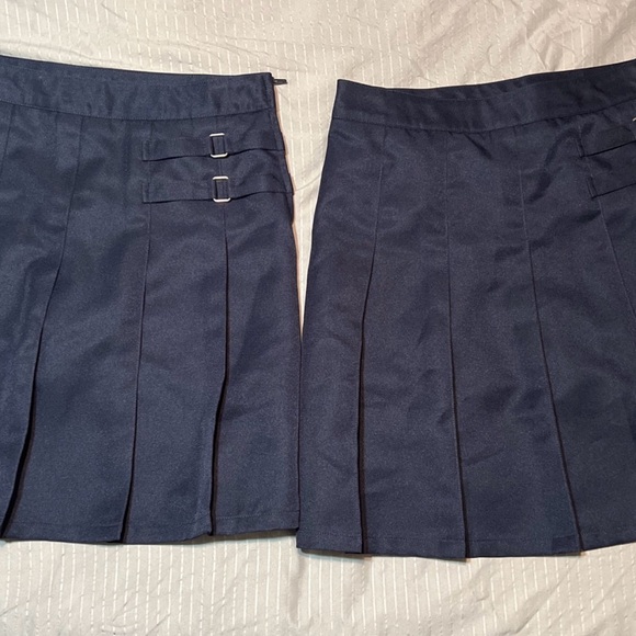 2x French Toast Girl's 2-Tab Scooter Skort Skirt Adjustable Waist Size 14 school - Picture 1 of 14